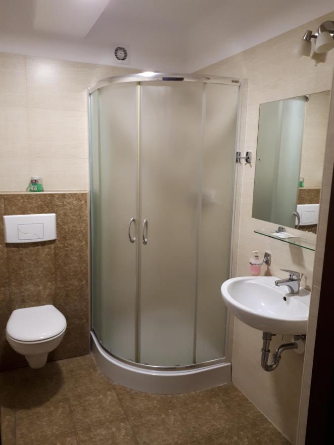 Hotel Eljot Sielpia Wielka Extérieur photo