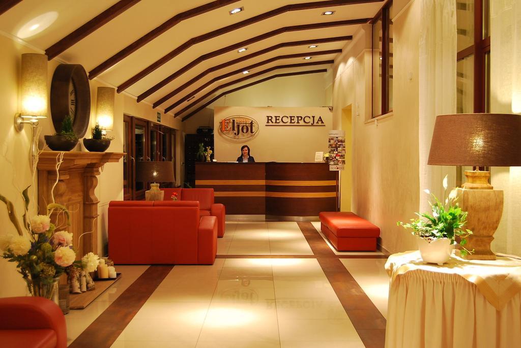 Hotel Eljot Sielpia Wielka Extérieur photo